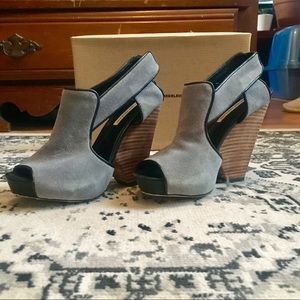 Katheryn Amerleigh Wedge Sandals